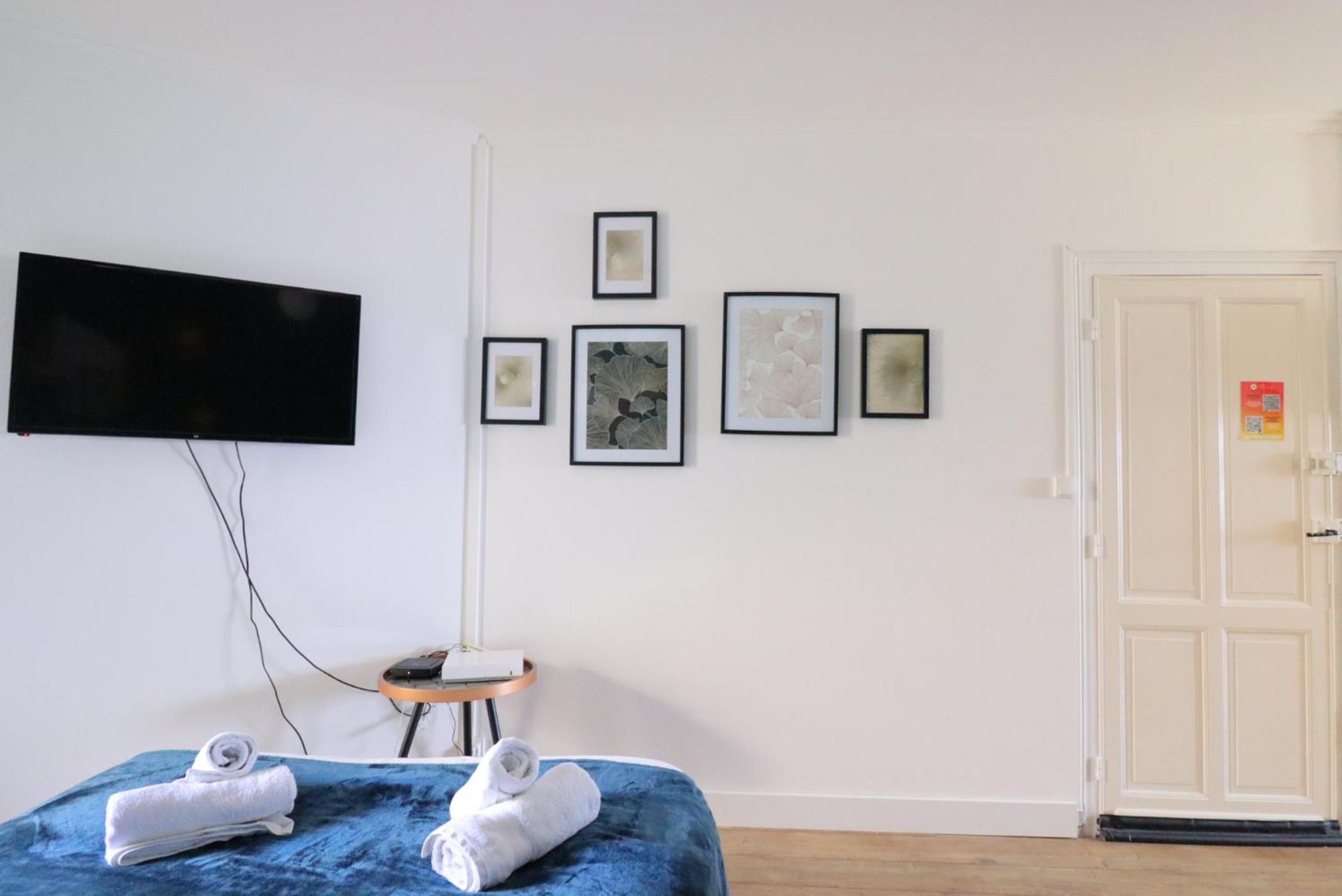 Le Neo - Studio Chic Avec Sa Cour Privative Et Fibre Bergerac Exterior photo