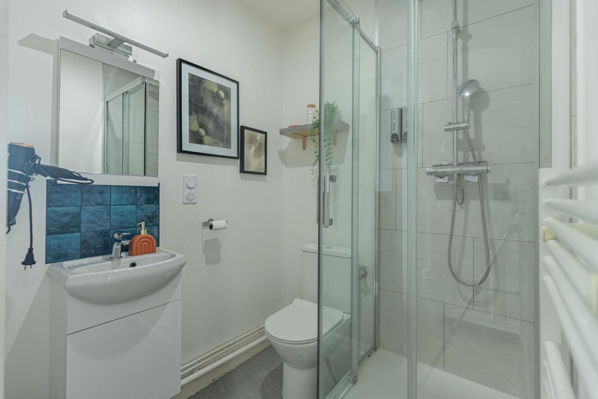 Le Neo - Studio Chic Avec Sa Cour Privative Et Fibre Bergerac Exterior photo